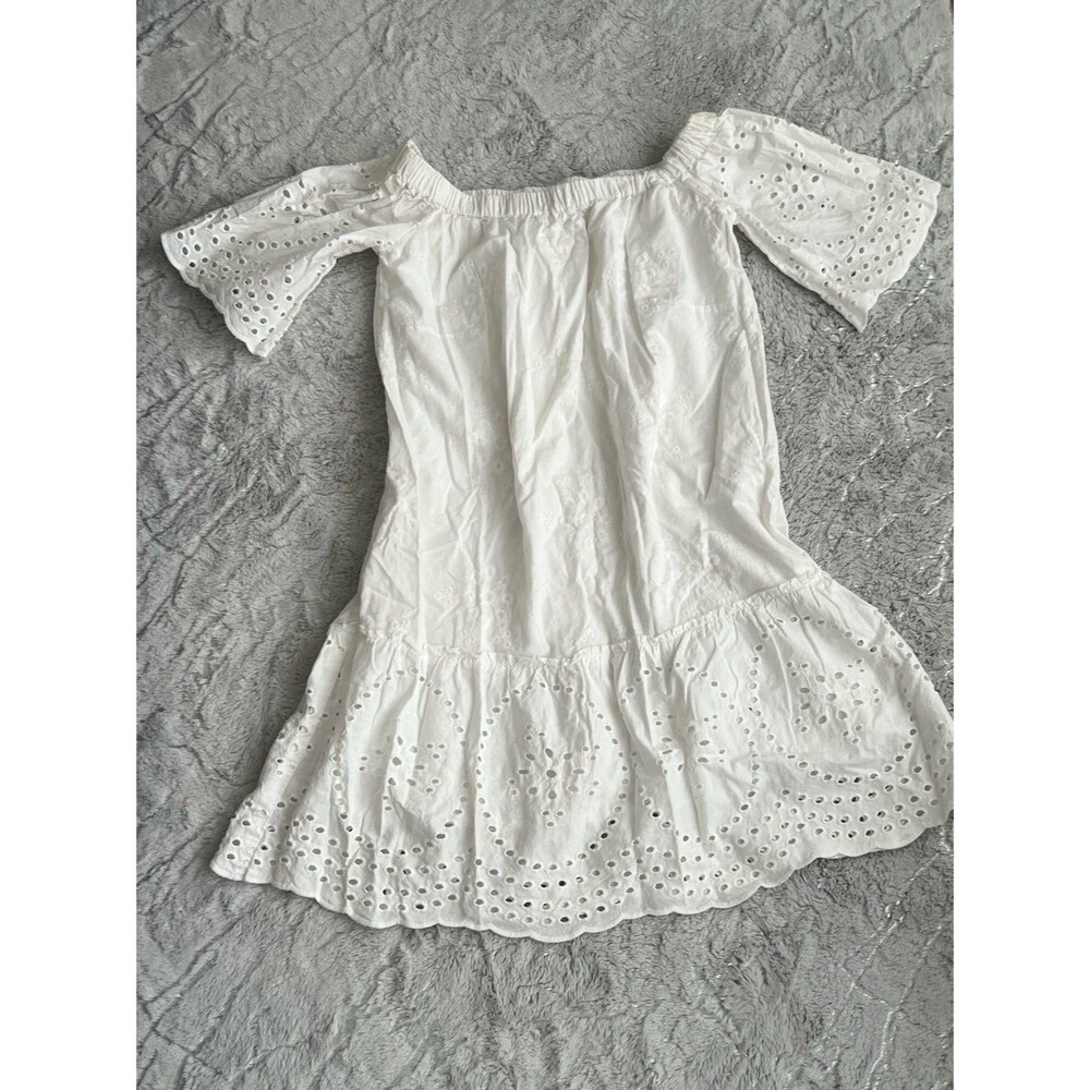 White cotton dress off shoulder with lace design
